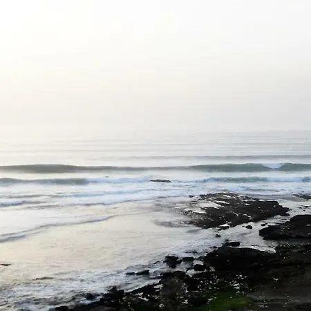 Apartment Cliff House Next To *