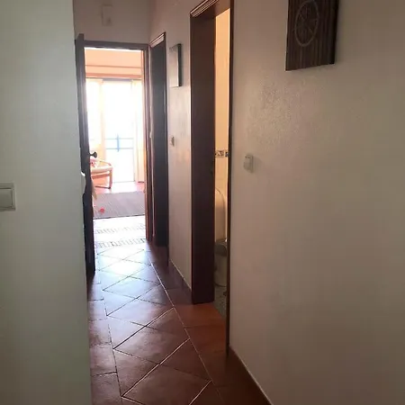 Apartment Cliff House Next To